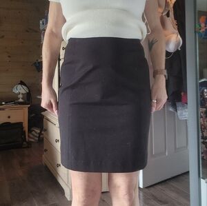 Banana Republic black skirt